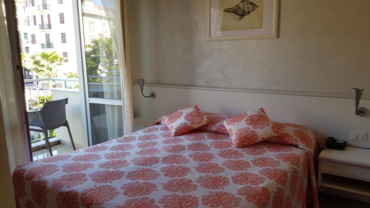 אלסיו Hotel Enrico מראה חיצוני תמונה