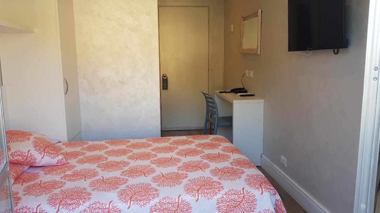 אלסיו Hotel Enrico מראה חיצוני תמונה