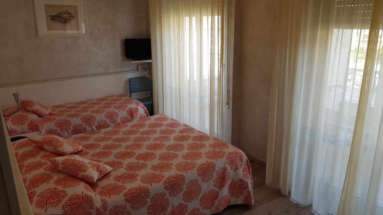 אלסיו Hotel Enrico מראה חיצוני תמונה
