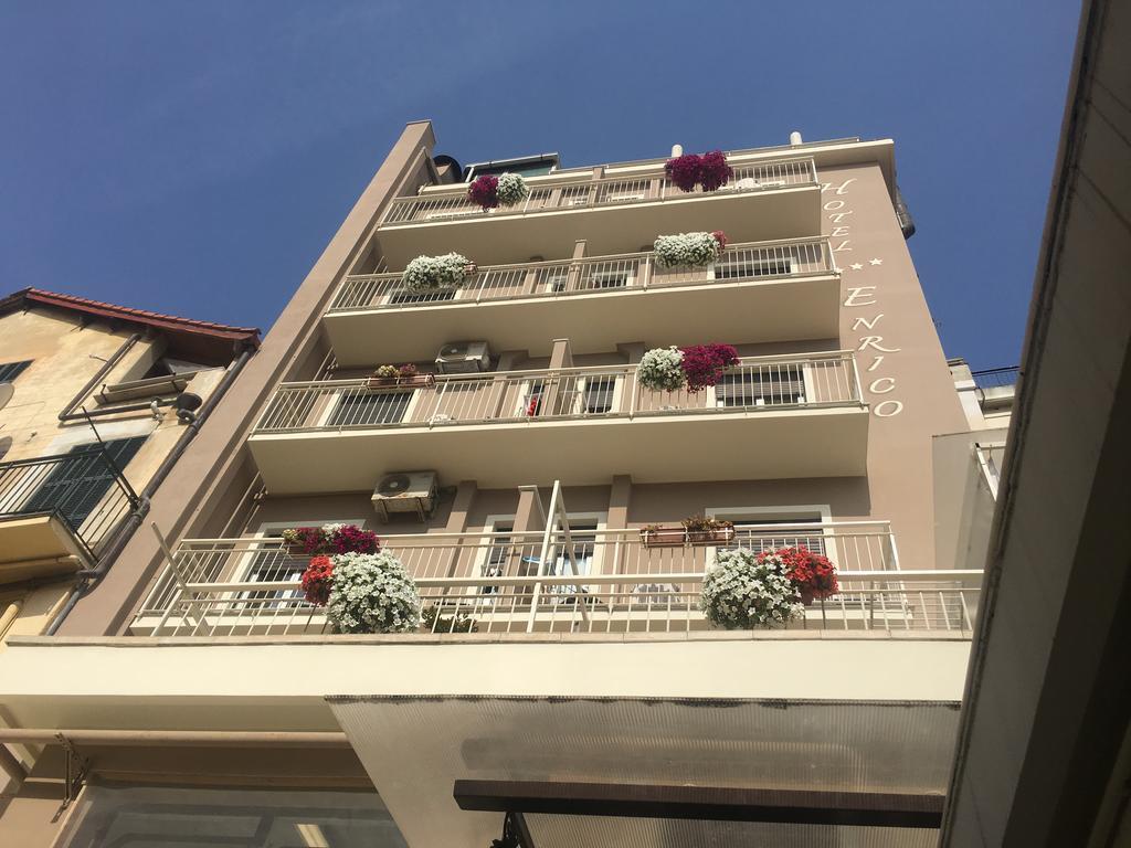 אלסיו Hotel Enrico מראה חיצוני תמונה