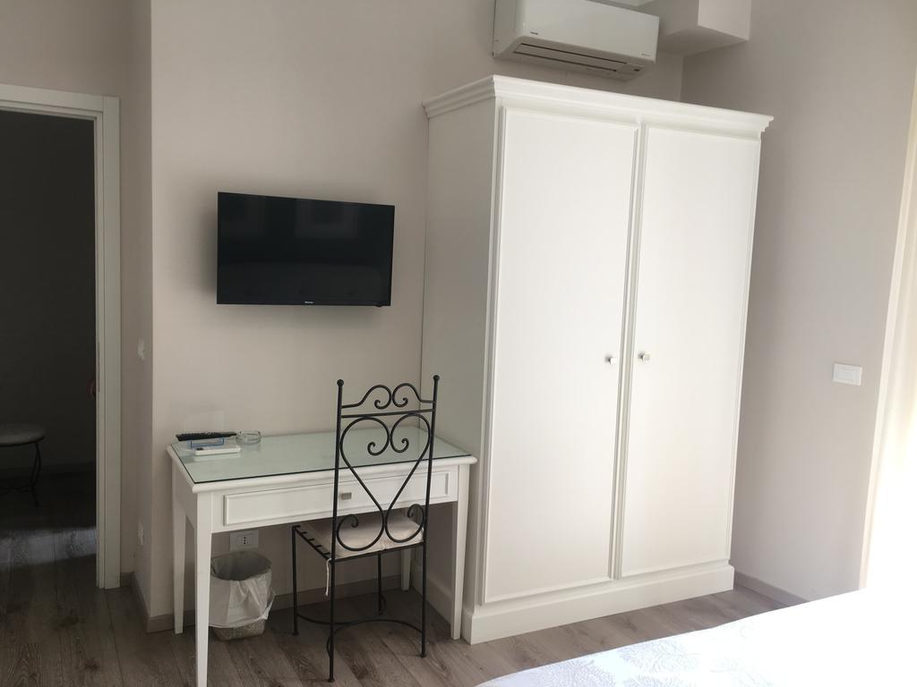 אלסיו Hotel Enrico מראה חיצוני תמונה