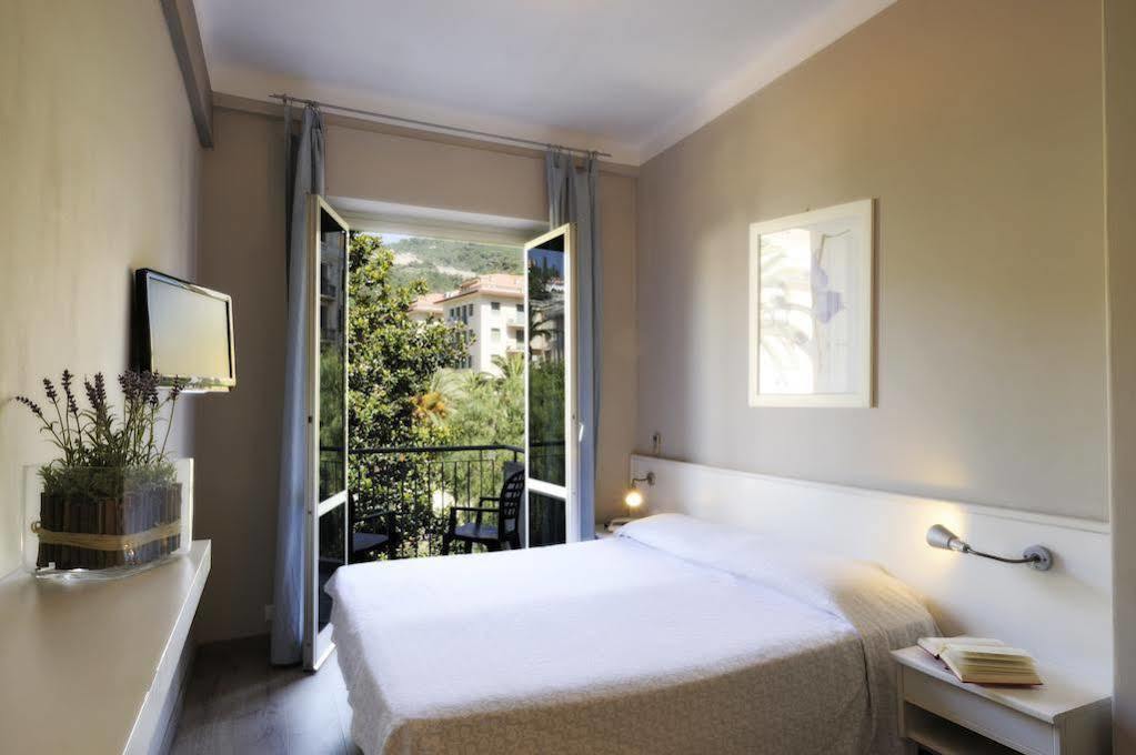 אלסיו Hotel Enrico מראה חיצוני תמונה